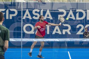 رقابت نزدیک <a href=